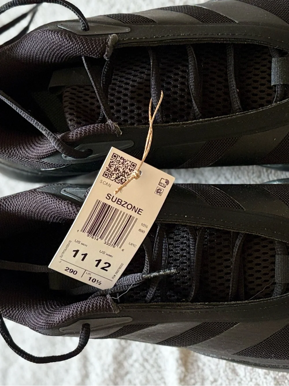Adidas Subzone brand new Men's Black Athletic Mesh Sneakers damaged box